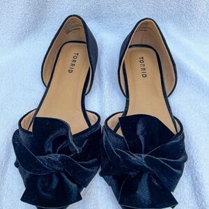 Torrid Black Flats with Bow Detail